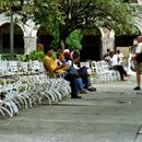 (2001-05) Kuba 10029 - Sancti Spiritus - Am Parque Serafín Sánchez