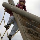 (2005-04) Spielplatz 2034