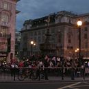 (2005-05) London 2059 Piccadilly Circus am Abend