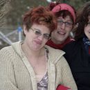(2006-03) Hof 681 Ziel - Foto mit drei Schwestern