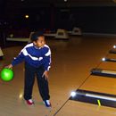 (2006-12) 472 Bowling