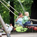 (2009-08) Picknick im Park mit Brit 04