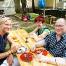 (2012-04) 1420 Konfirmation Antony - Feiern im Hof