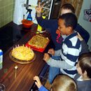 (2012-04) 4267 Pierres Geburtstag mit Feier