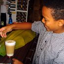 (2012-10) 3868 Bananenblaetter und Latte Macchiato