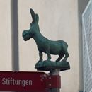 (2016-01) Halle 5834 - Eselfigur am Alten Markt