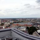 (2016-08-20) HK 7466 - Blick vom Panorama-Tower zum Bahnhof