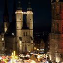 (2017-11) Halle HK 161 - Marktplatz mit Weihnachtsmarkt