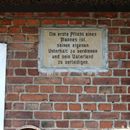 (2018-07) Rügen HK 3891 - Schaprodes Gedenktafeln