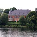 (2024-05-25) - 3963 - Glienicke - Villa Kampffmeyer; von der Stasi und dem KGB genutzt
